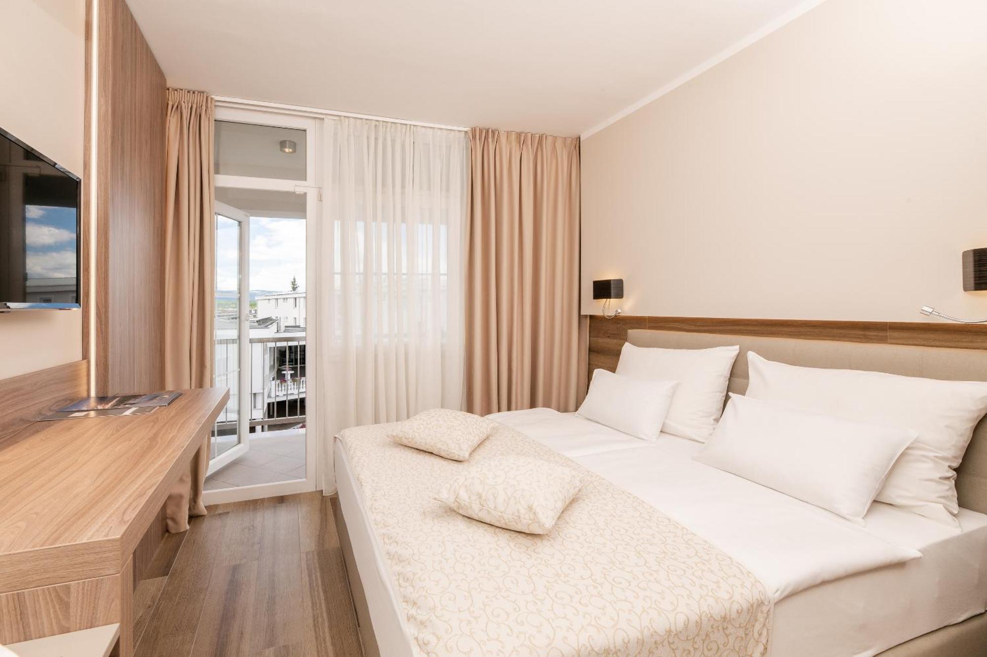 Hotel Malin 4*