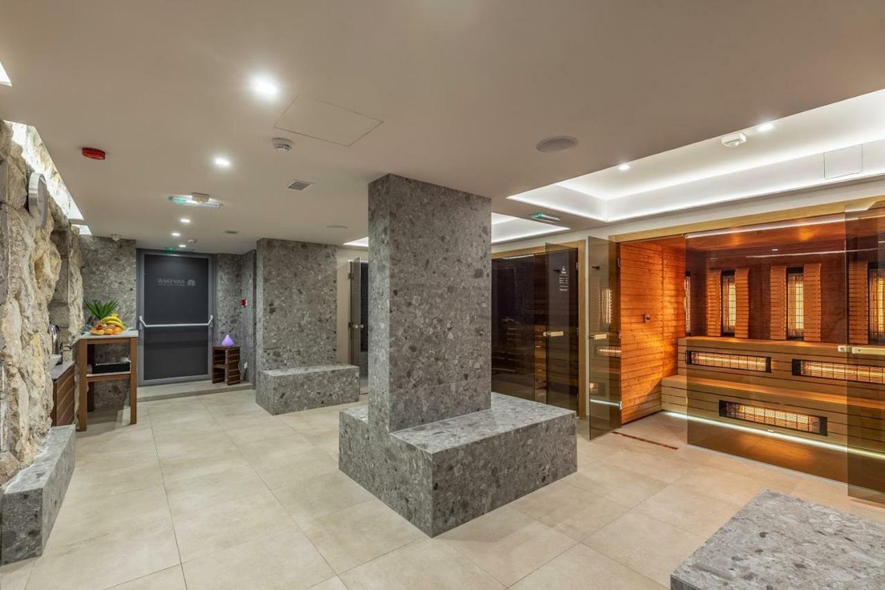 Malin Hotel 4*
