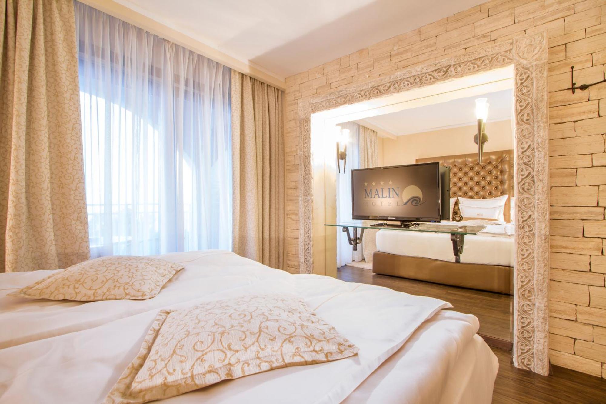 Hotel Malin 4*